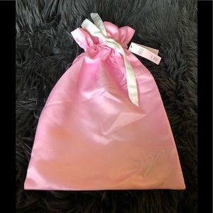 COPY - Victoria’s secret storage pouch💗